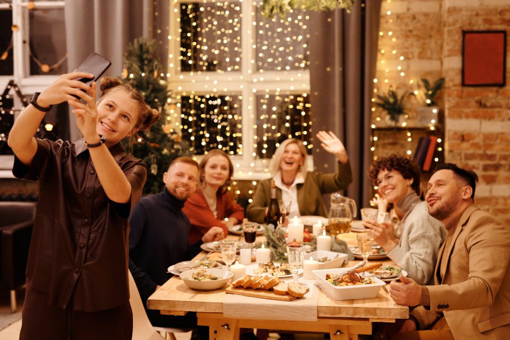 “My Extended Family Drives Me Crazy!” How to Guard & Protect Your Holiday Spirit